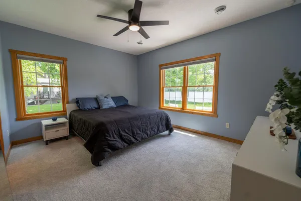 $950,000 | 56814 402nd Avenue, Mazeppa, MN 55956