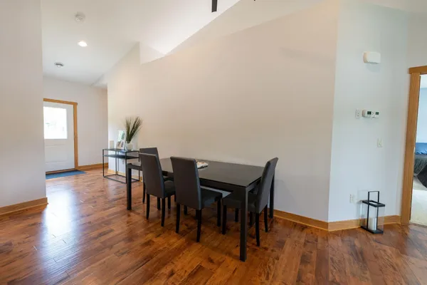$950,000 | 56814 402nd Avenue, Mazeppa, MN 55956