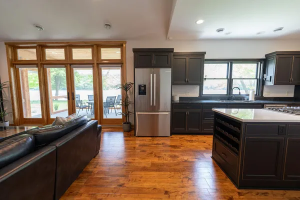 $950,000 | 56814 402nd Avenue, Mazeppa, MN 55956