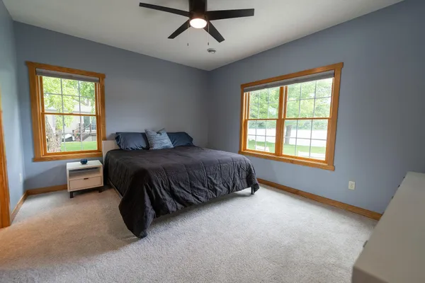 $950,000 | 56814 402nd Avenue, Mazeppa, MN 55956