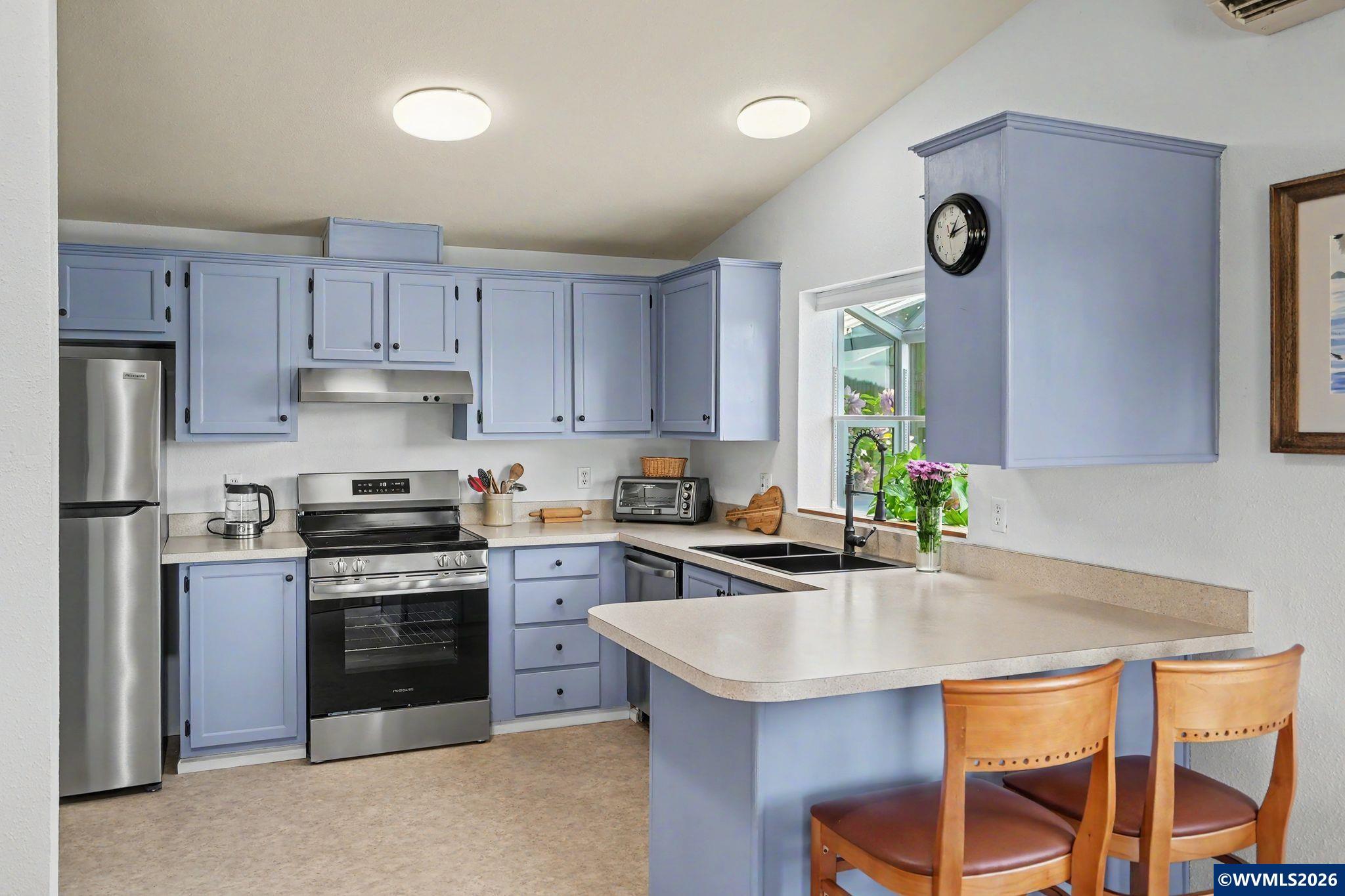 24886 Grange Hall Road Philomath, OR 97370 - Photo 8 of 47 Gallery Image 8