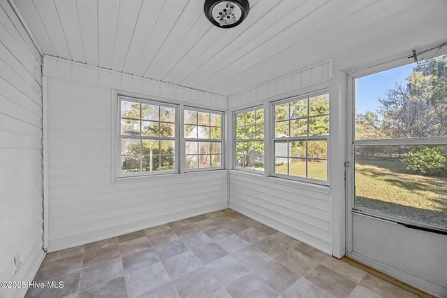 $200,000 | 306 West 2nd Street, Robersonville, NC 27871