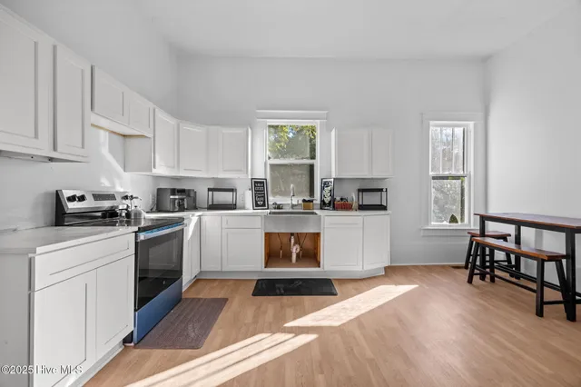 $200,000 | 306 West 2nd Street, Robersonville, NC 27871