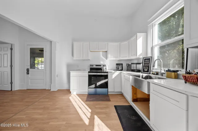 $200,000 | 306 West 2nd Street, Robersonville, NC 27871