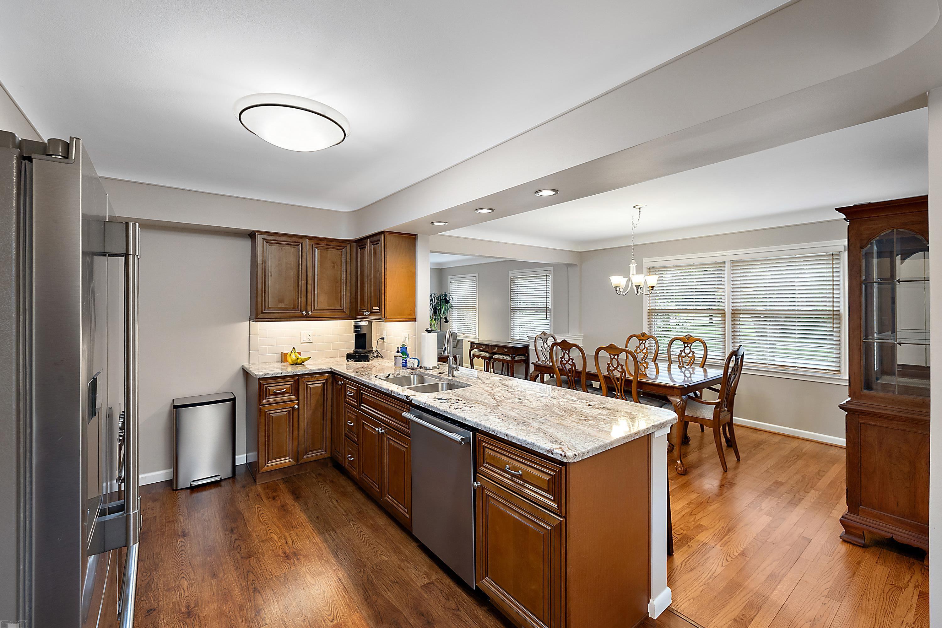 1437 Torrey Road Grosse Pointe Woods, MI 48236 - Photo 19 of 60