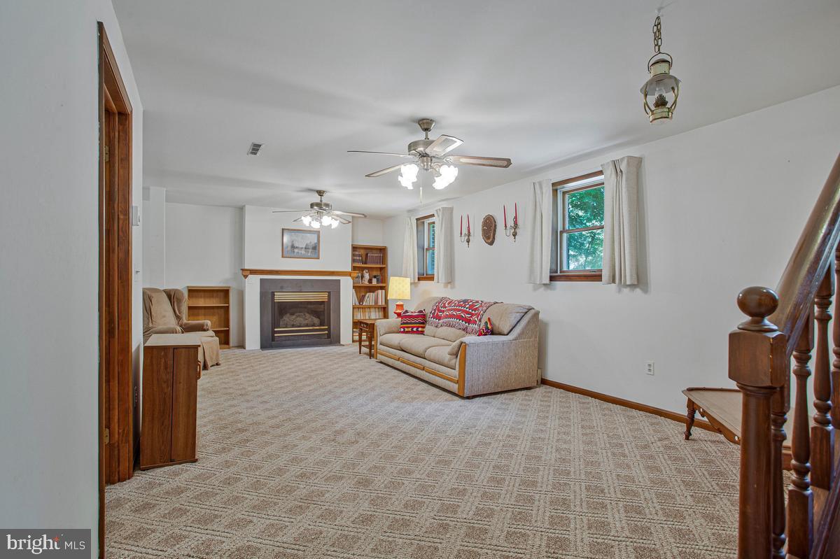 6524 Wilson Road Friendship, MD 20758 - Photo 27 of 48