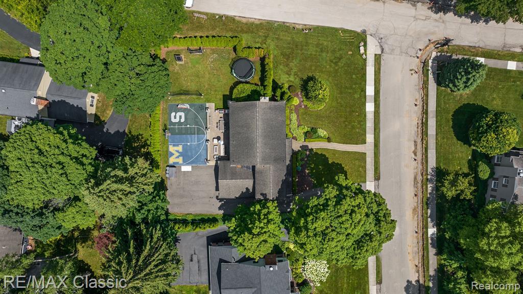 783 Half Moon Road Bloomfield Hills, MI 48301 - Photo 9 of 73