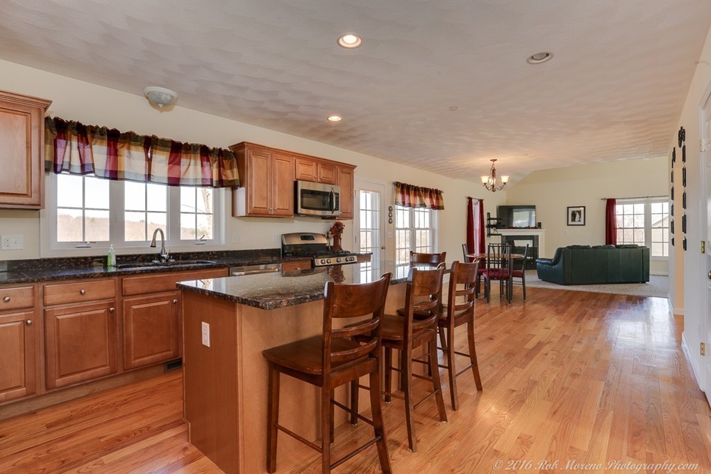 59 Snow Road Haverhill, MA 01832 - Photo 4 of 29 Gallery Image 4