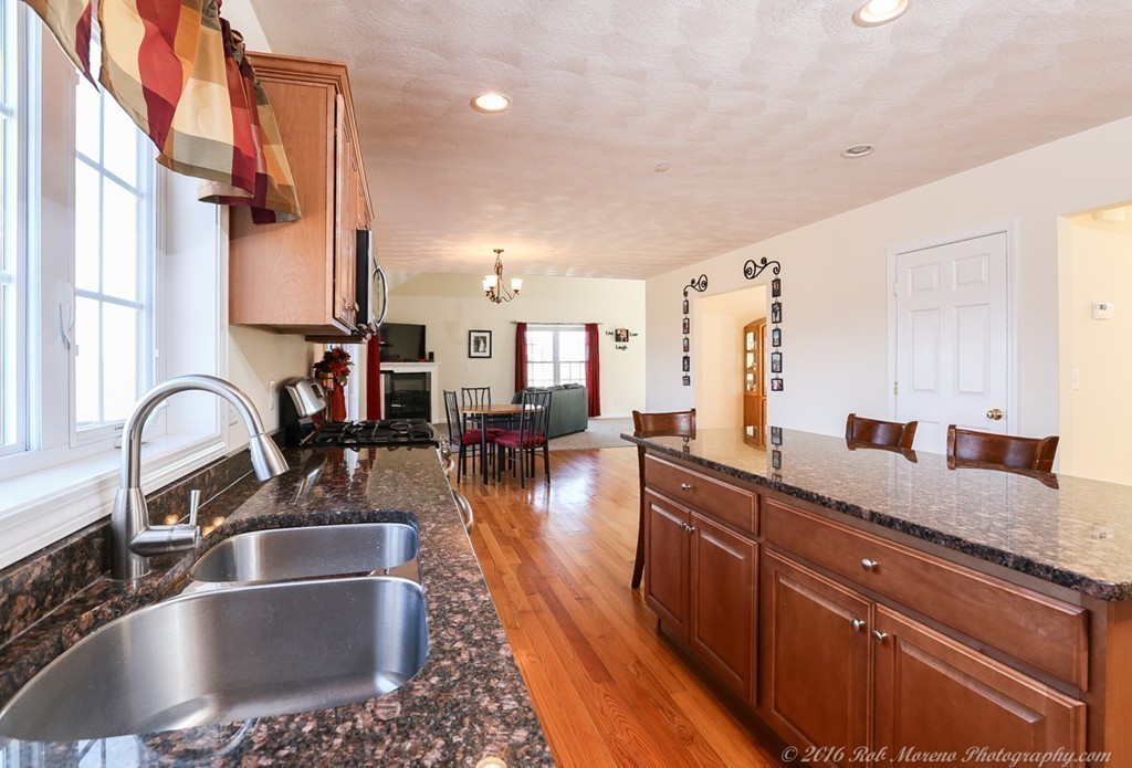 59 Snow Road Haverhill, MA 01832 - Photo 5 of 29 Gallery Image 5