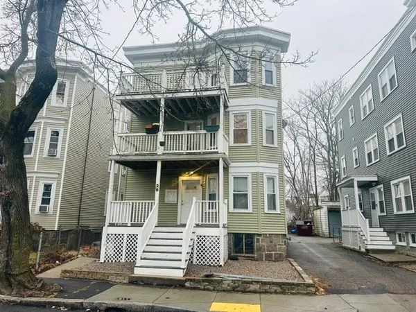 $3,450 | 28 Melbourne Street, Unit 3, Boston, MA 02124