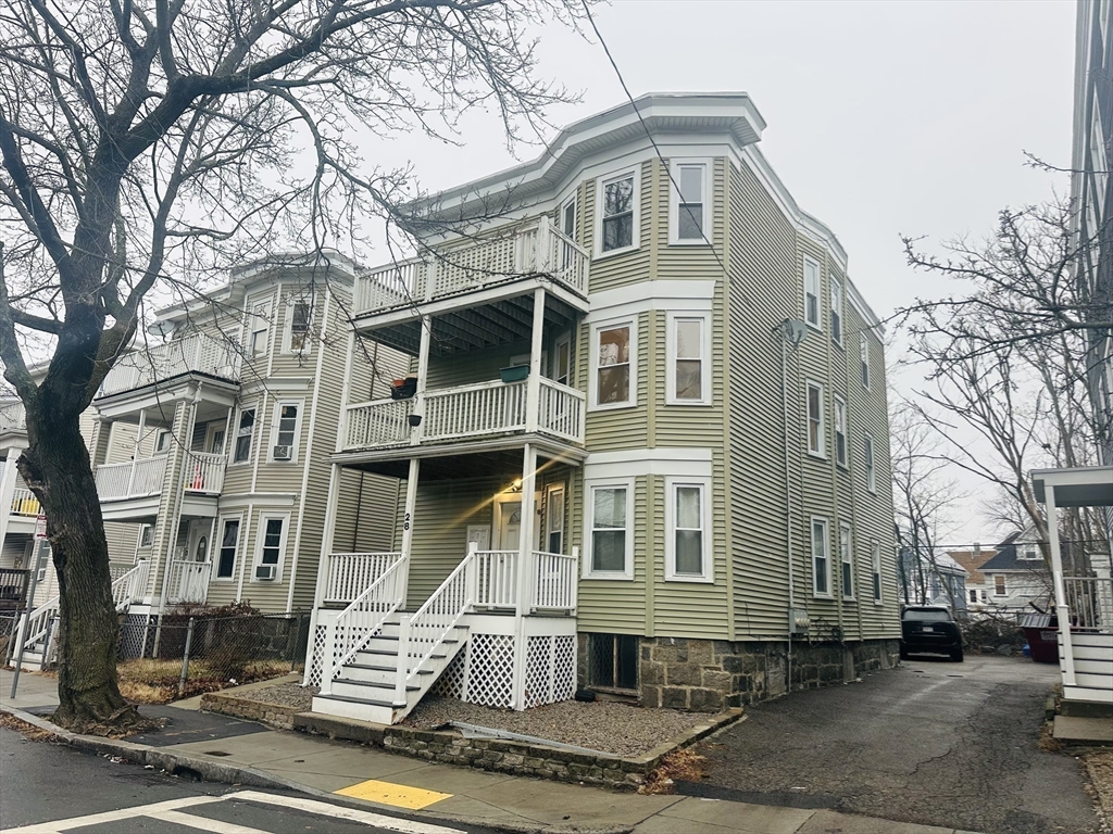 28 Melbourne Street, Unit 3 Boston, MA 02124 - Photo 24 of 27 a front view of a building