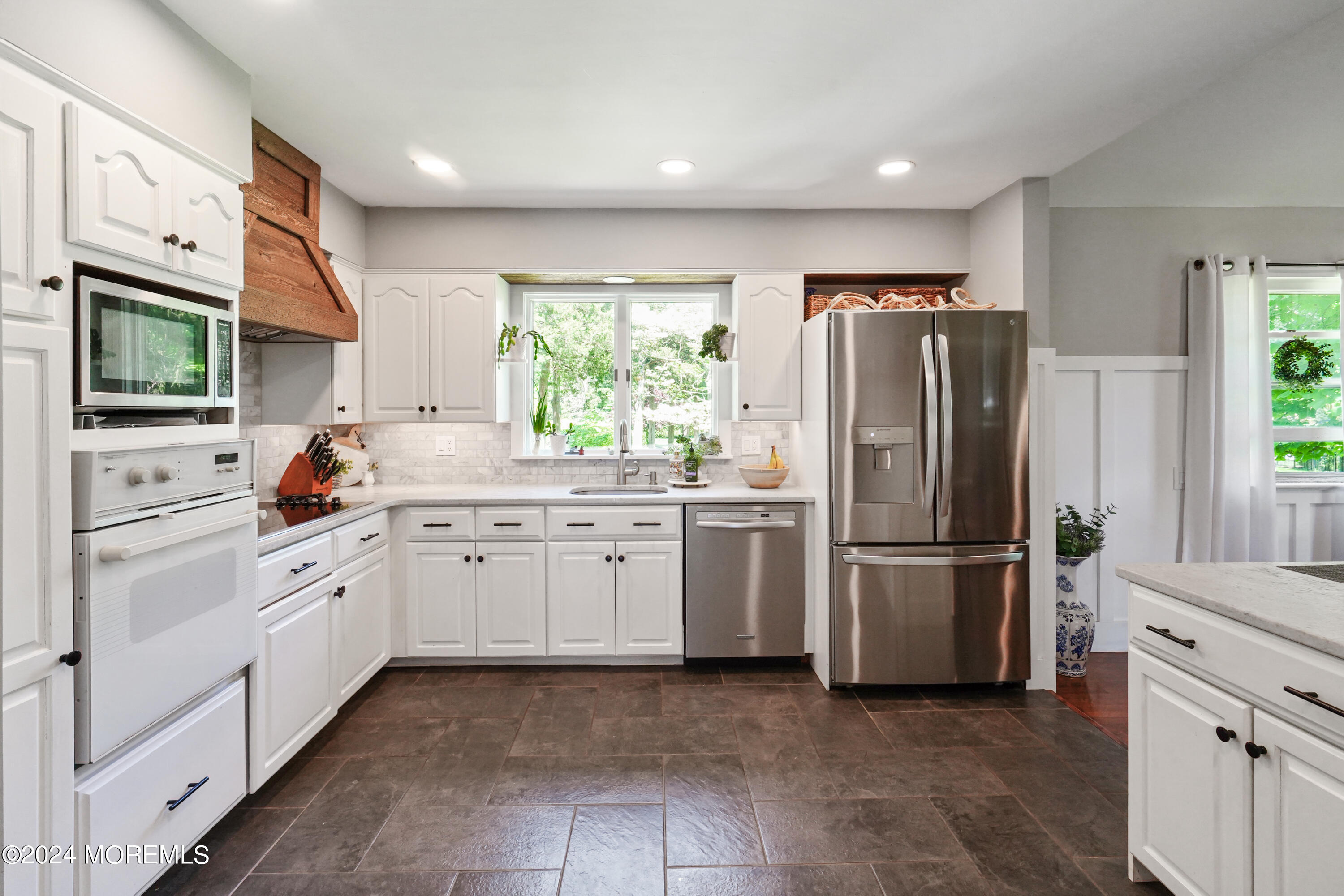 2546 River Road Manasquan, NJ 08736 - Photo 19 of 49 Kitchen