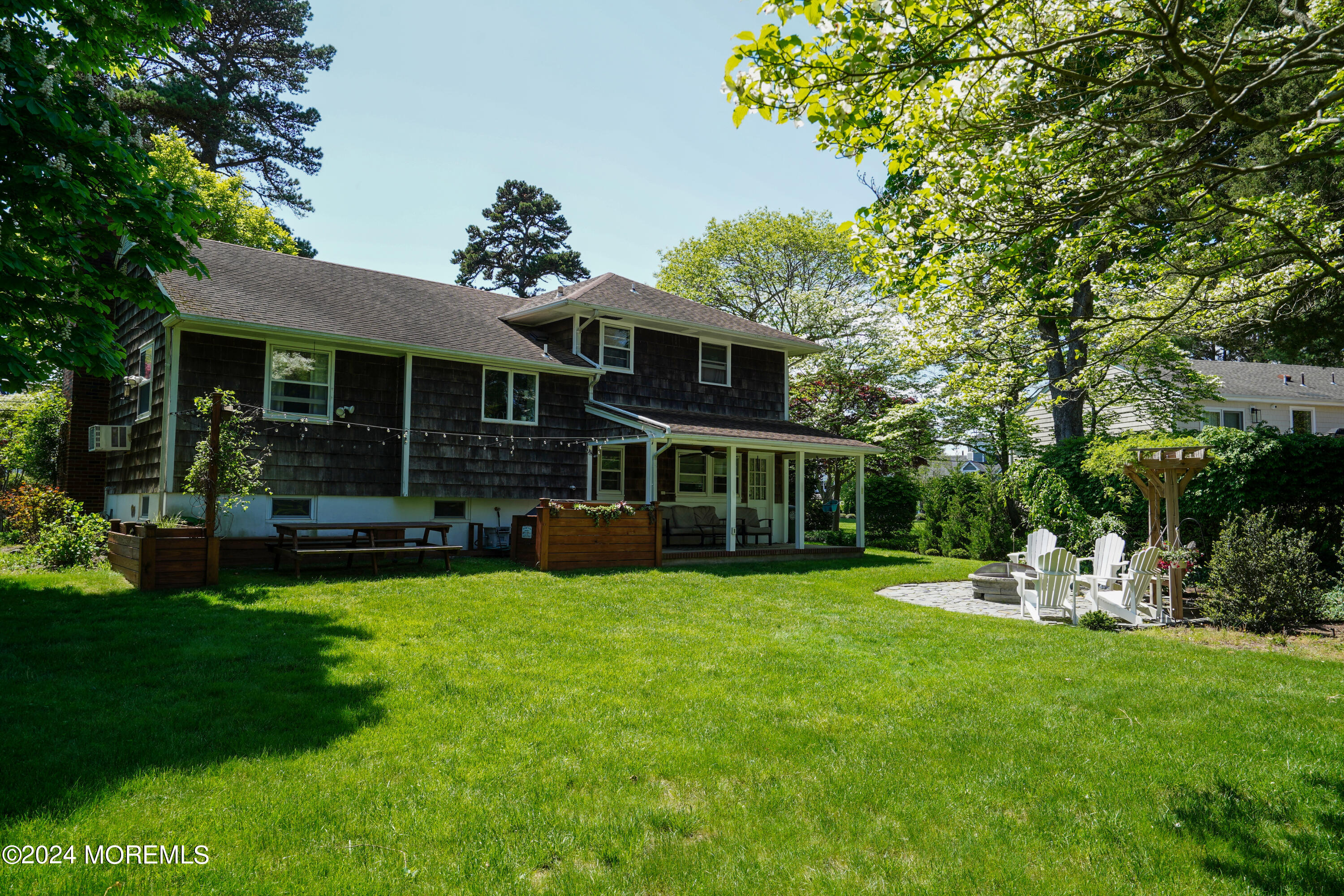 2546 River Road Manasquan, NJ 08736 - Photo 36 of 49 Back