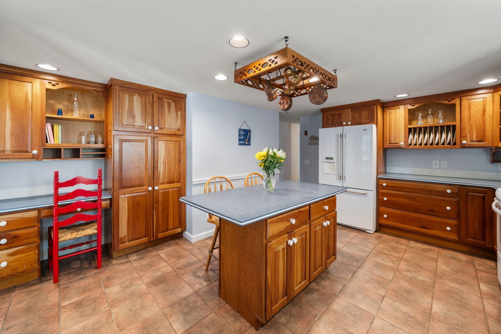 68 Chippingstone Road Chatham, MA 02633 - Photo 15 of 56 DSC05685