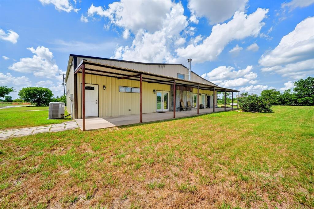 11110 Old Stoney Road Ponder, TX 76259 - Photo 2 of 39