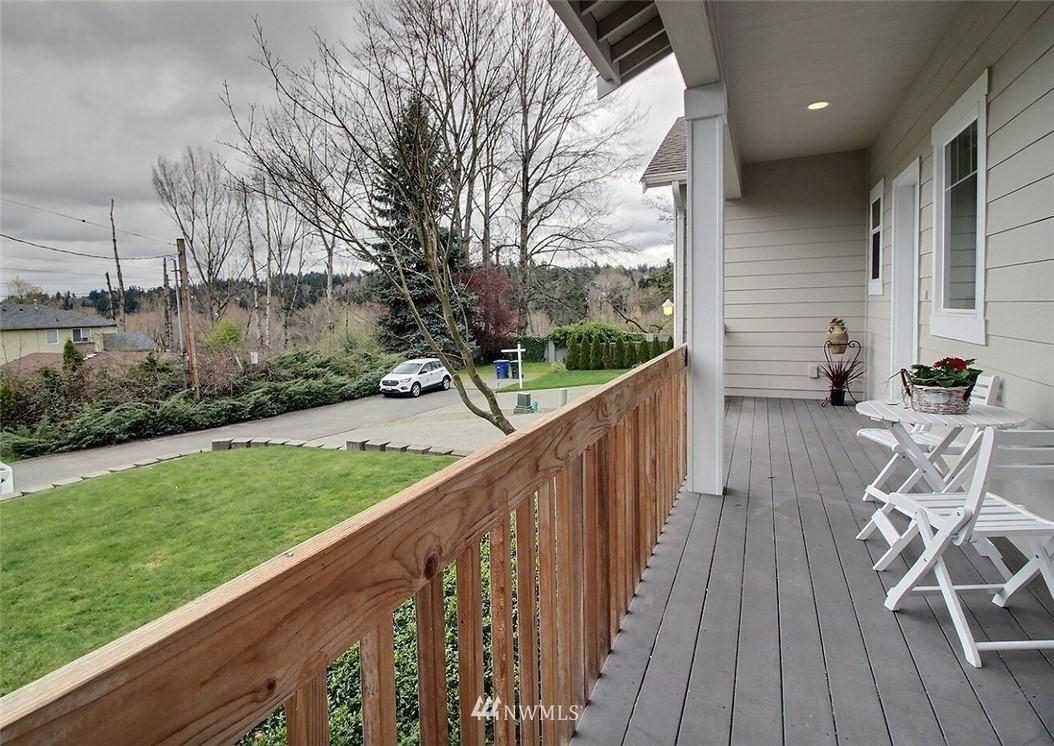 1501 North 36th Street Renton, WA 98056 - Photo 3 of 39