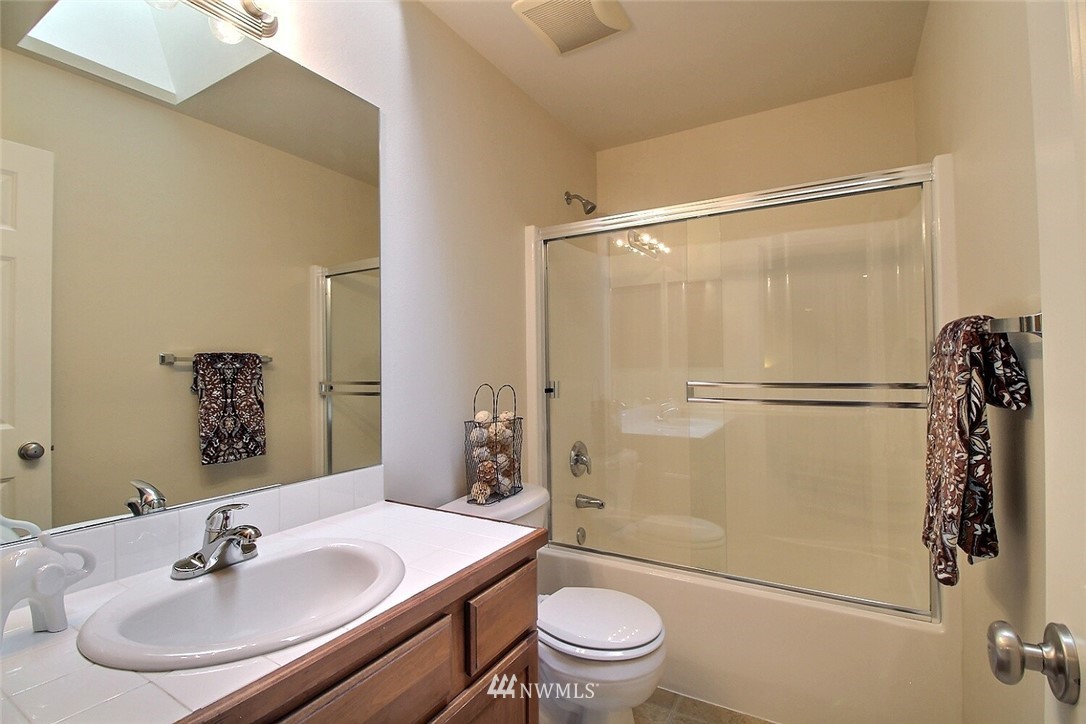 1501 North 36th Street Renton, WA 98056 - Photo 35 of 39
