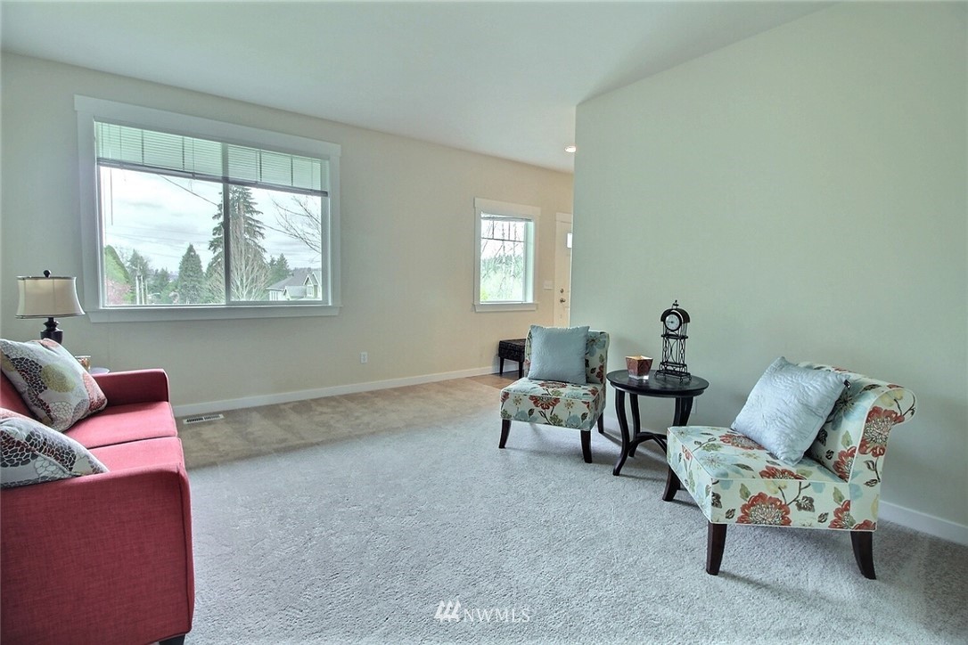 1501 North 36th Street Renton, WA 98056 - Photo 9 of 39