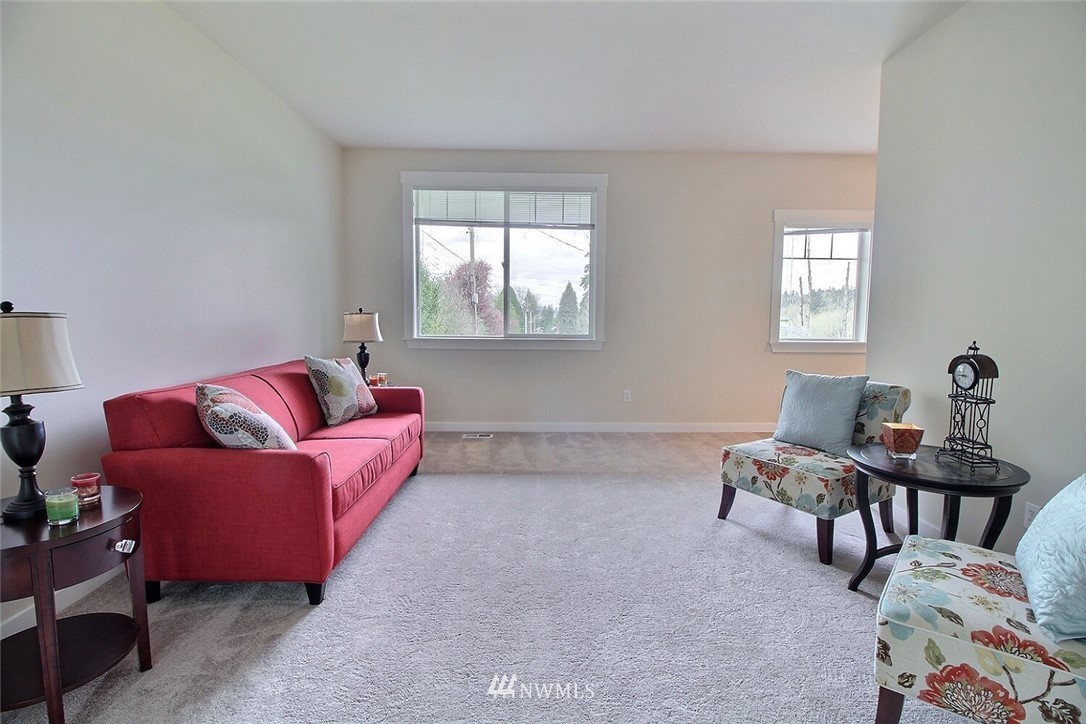 1501 North 36th Street Renton, WA 98056 - Photo 10 of 39