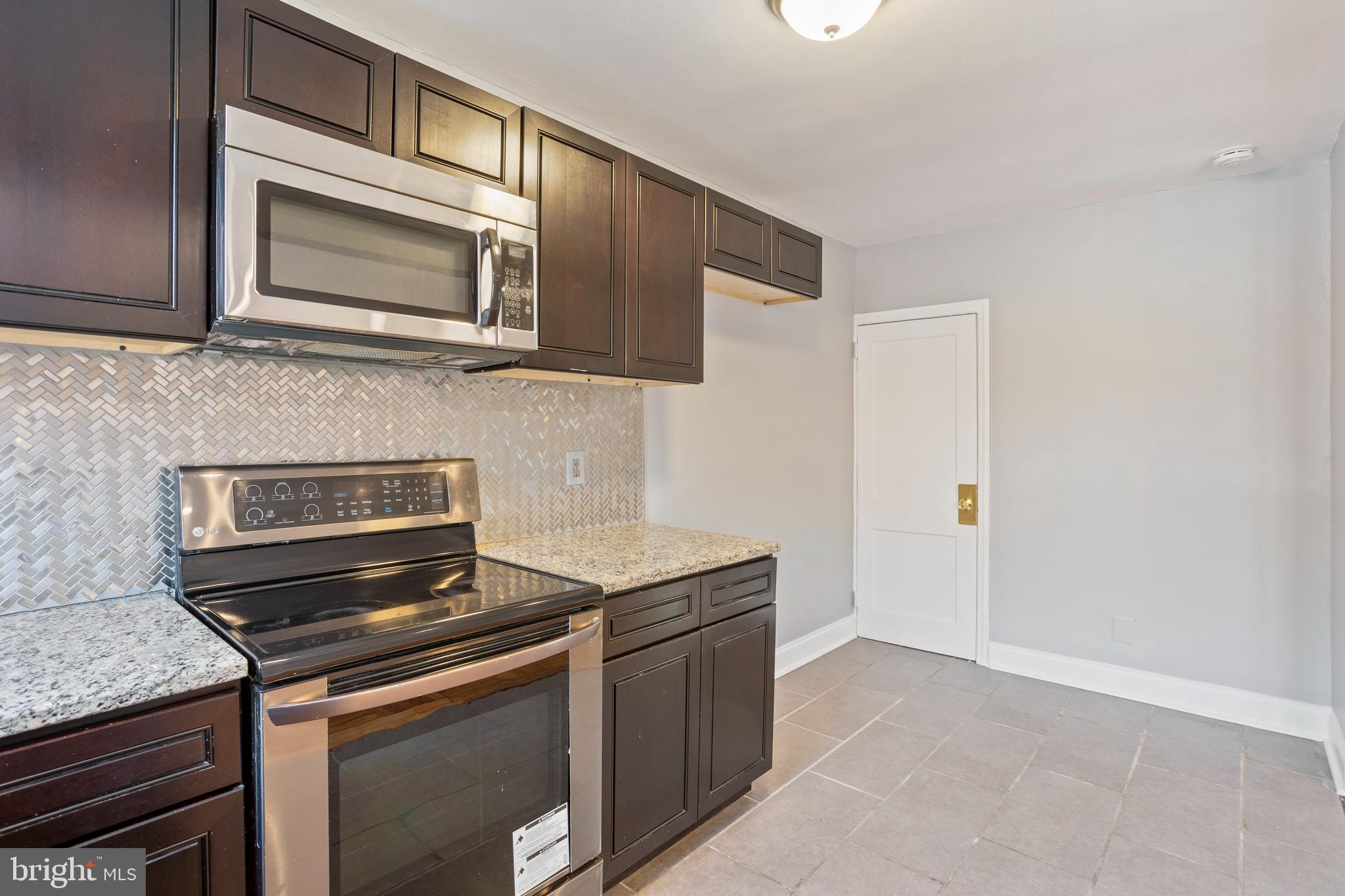 621 Church Lane Upper Darby, PA 19082 - Photo 8 of 22 Gallery Image 8