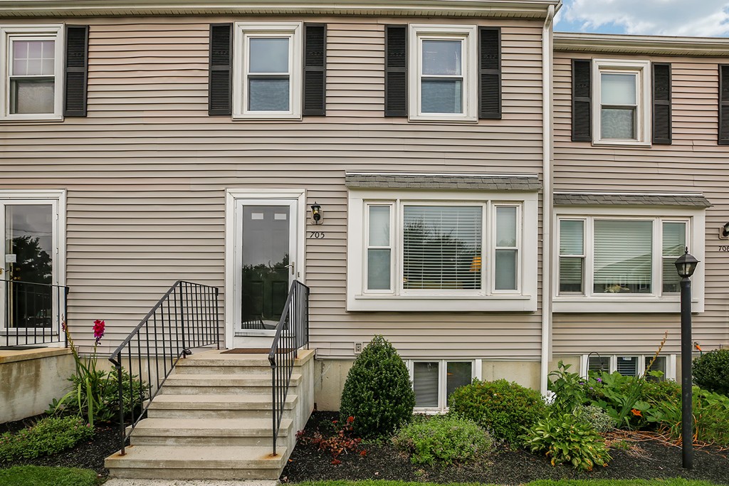 705 Irving Road, Unit 705 Randolph, MA 02368 - Photo 1 of 25 Gallery Image 1