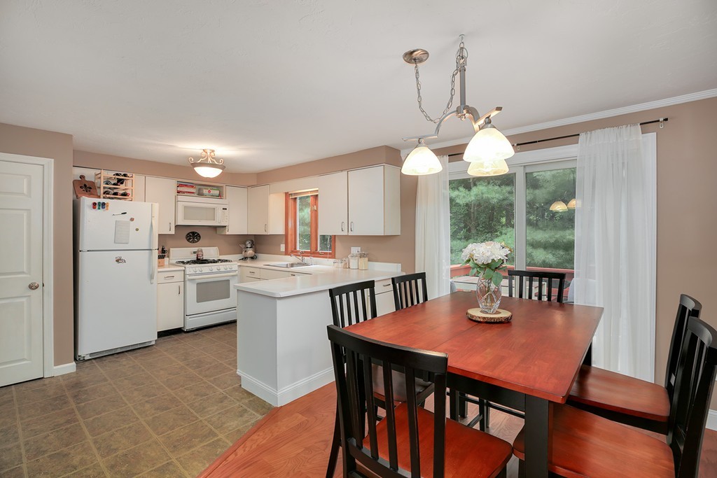 705 Irving Road, Unit 705 Randolph, MA 02368 - Photo 7 of 25 Gallery Image 7