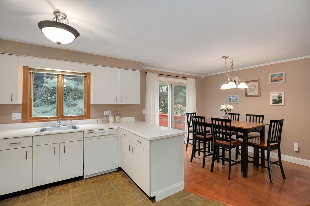 705 Irving Road, Unit 705 Randolph, MA 02368 - Photo 8 of 25 Gallery Image 8