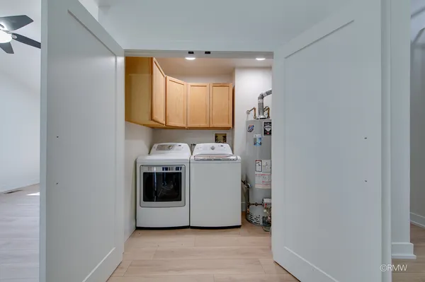 $2,500 | 359 Chaparral Circle, Elgin, IL 60120