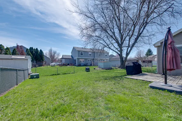 $2,500 | 359 Chaparral Circle, Elgin, IL 60120