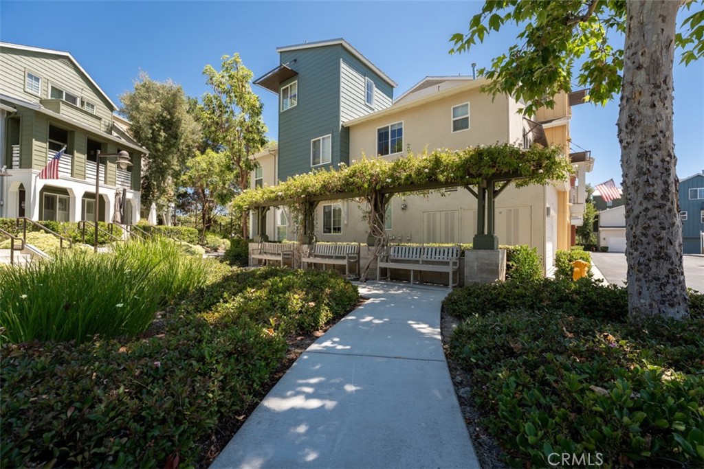 46 Platinum Circle Ladera Ranch, CA 92694 - Photo 37 of 37 a front view of a house with a yard