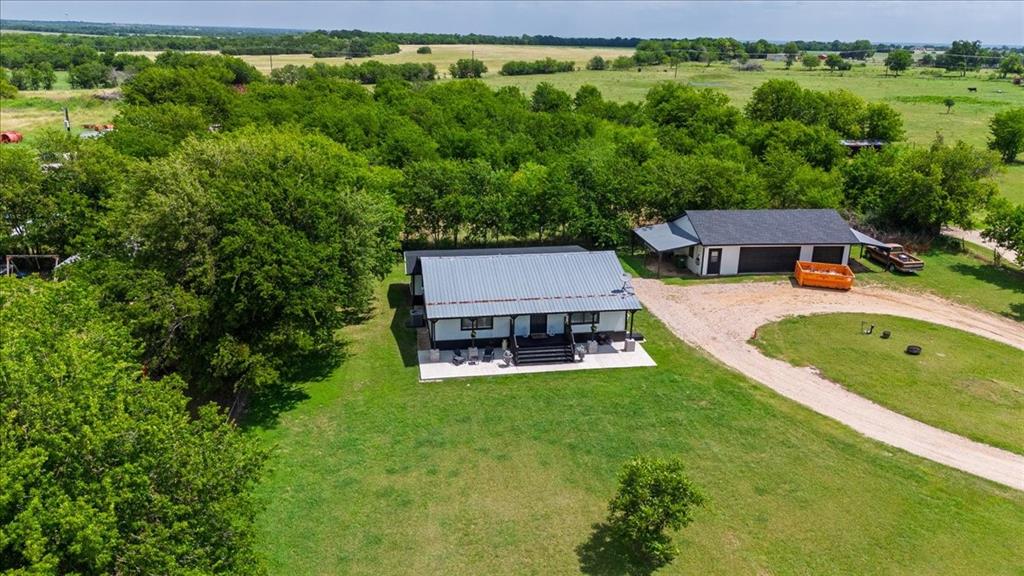 11725 China Spring Road Waco, TX 76708 - Photo 4 of 33