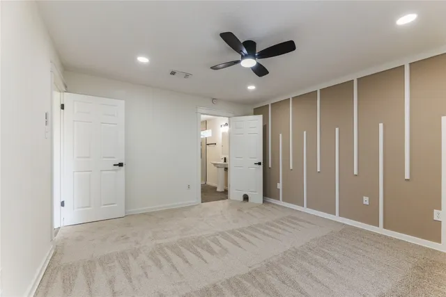 $1,950 | 431 Topsail Way, Crosby, TX 77532