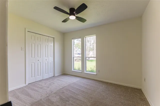 $1,950 | 431 Topsail Way, Crosby, TX 77532