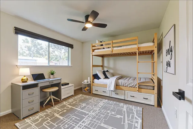 $1,950 | 431 Topsail Way, Crosby, TX 77532