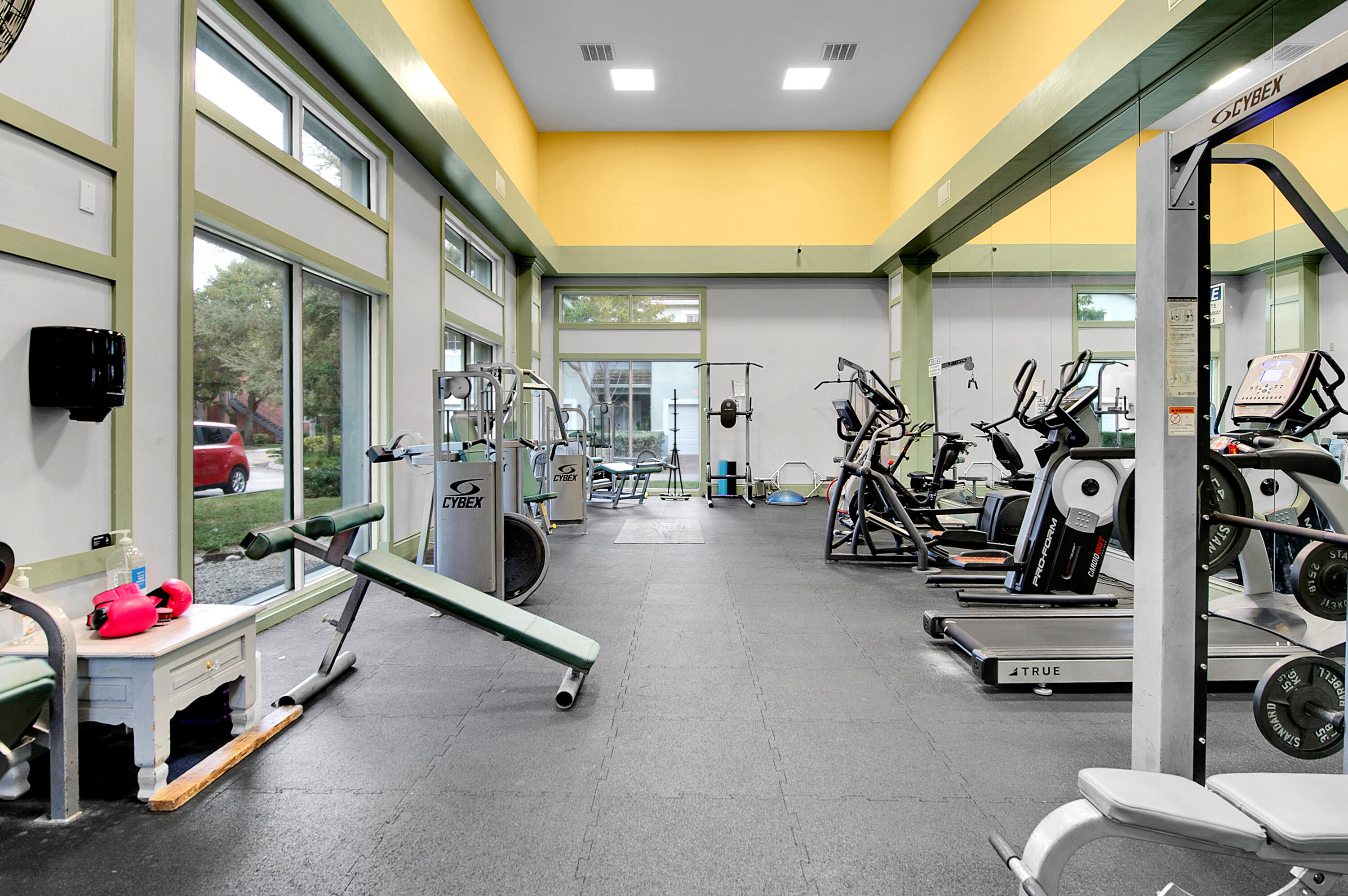 1275 Crystal Way, Unit K Delray Beach, FL 33444 - Photo 30 of 45 a view of a room with gym equipment