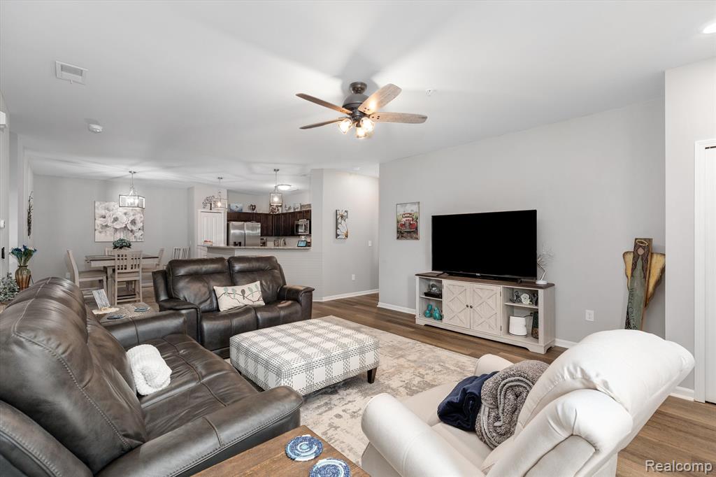 9788 Ridge Run Street Howell, MI 48855 - Photo 9 of 27
