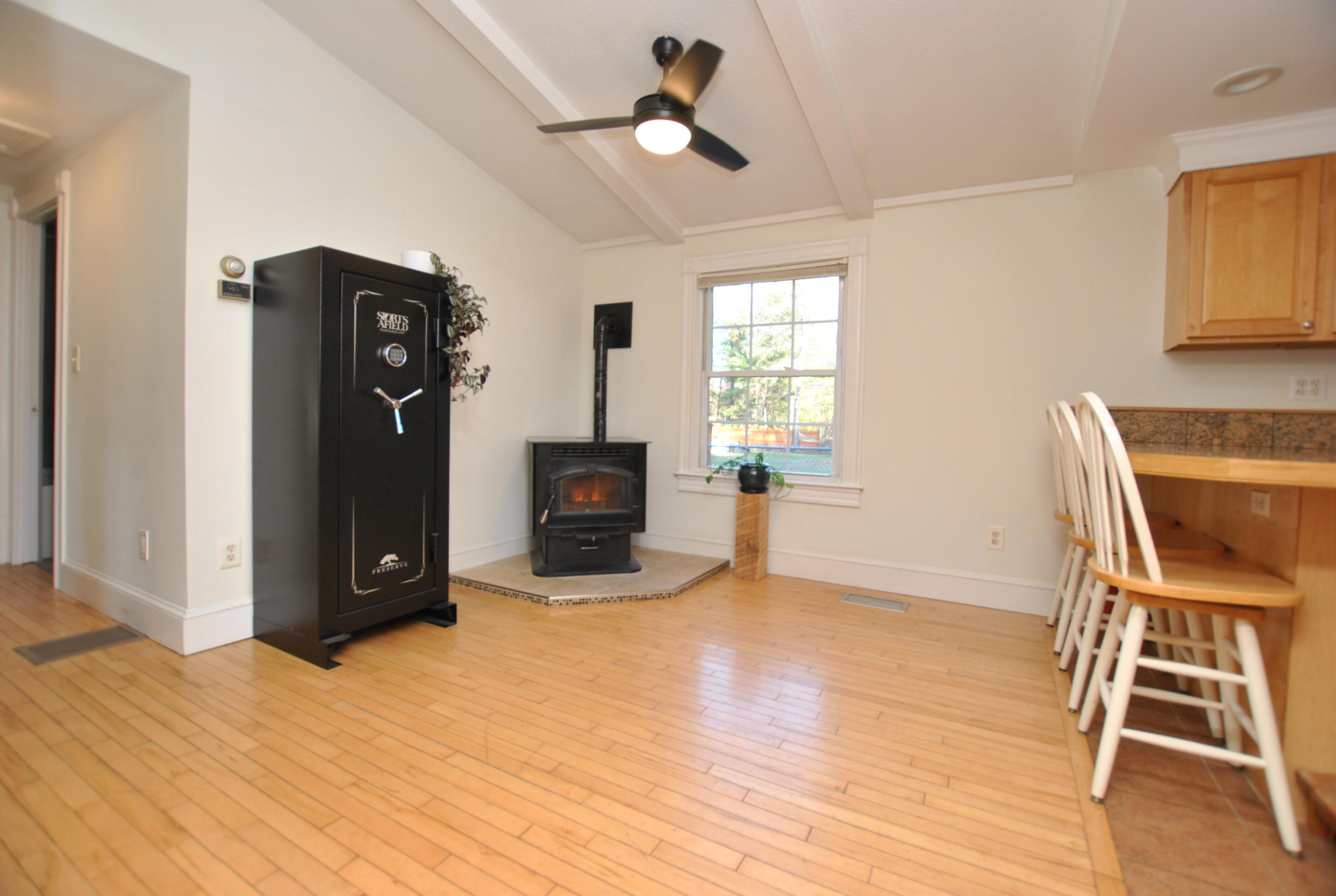 205 Buff Brook Road Waterboro, ME 04061 - Photo 11 of 21 DSC_0378