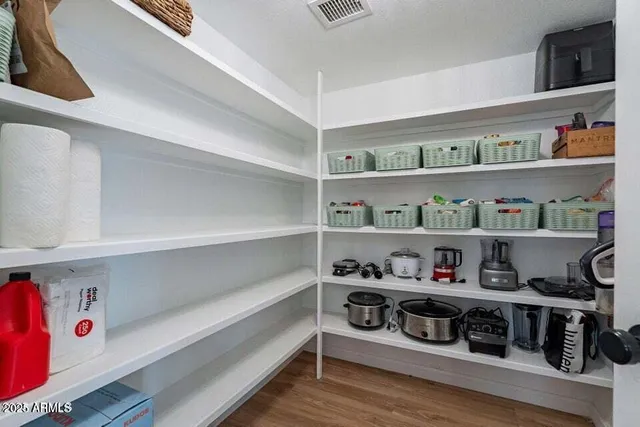 $2,600 | 15026 South 28th Street, Phoenix, AZ 85048