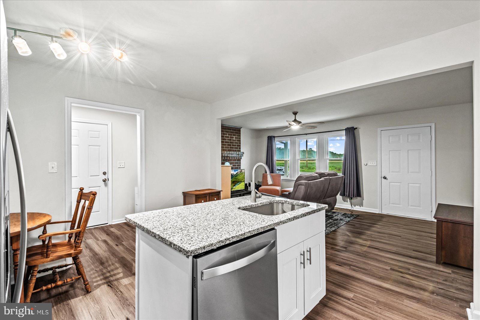 2010 Lake Road Lottsburg, VA 22511 - Photo 11 of 21