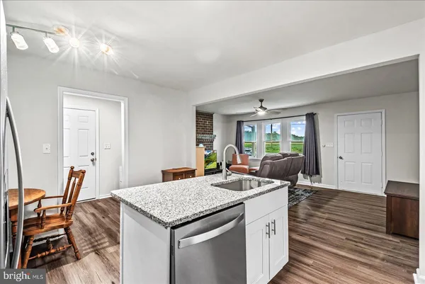 $289,900 | 2010 Lake Road, Lottsburg, VA 22511