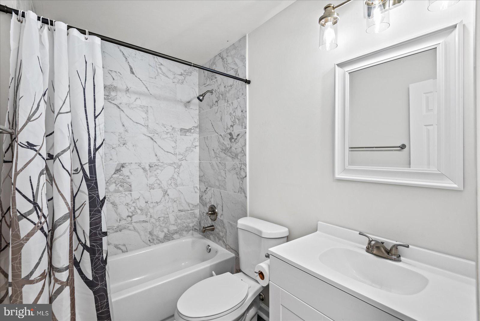 2010 Lake Road Lottsburg, VA 22511 - Photo 18 of 21