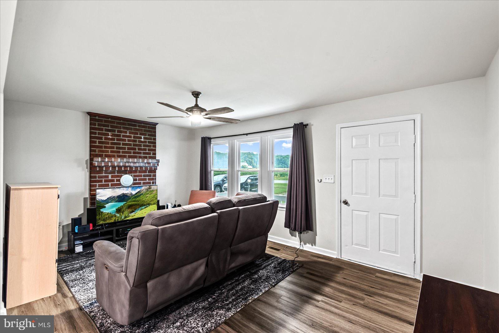 2010 Lake Road Lottsburg, VA 22511 - Photo 9 of 21