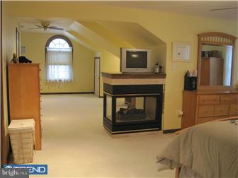 7 Troon Road Laurel Springs, NJ 08021 - Photo 8 of 11 Bedroom - Main