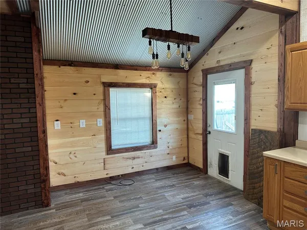 $175,000 | 505 East Main Street, Steeleville, IL 62288