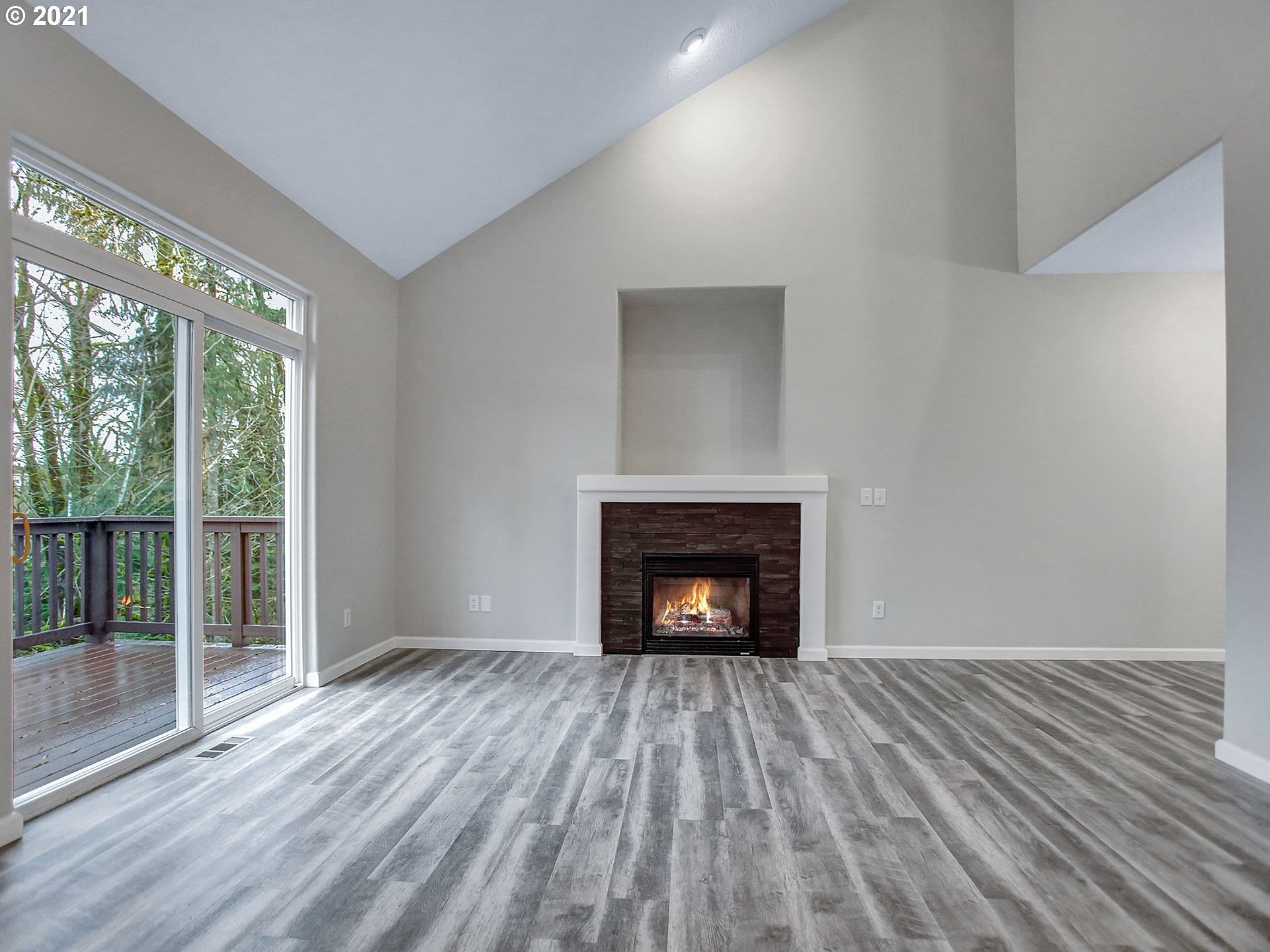37703 Rachael Drive Sandy, OR 97055 - Photo 2 of 31 Gallery Image 2