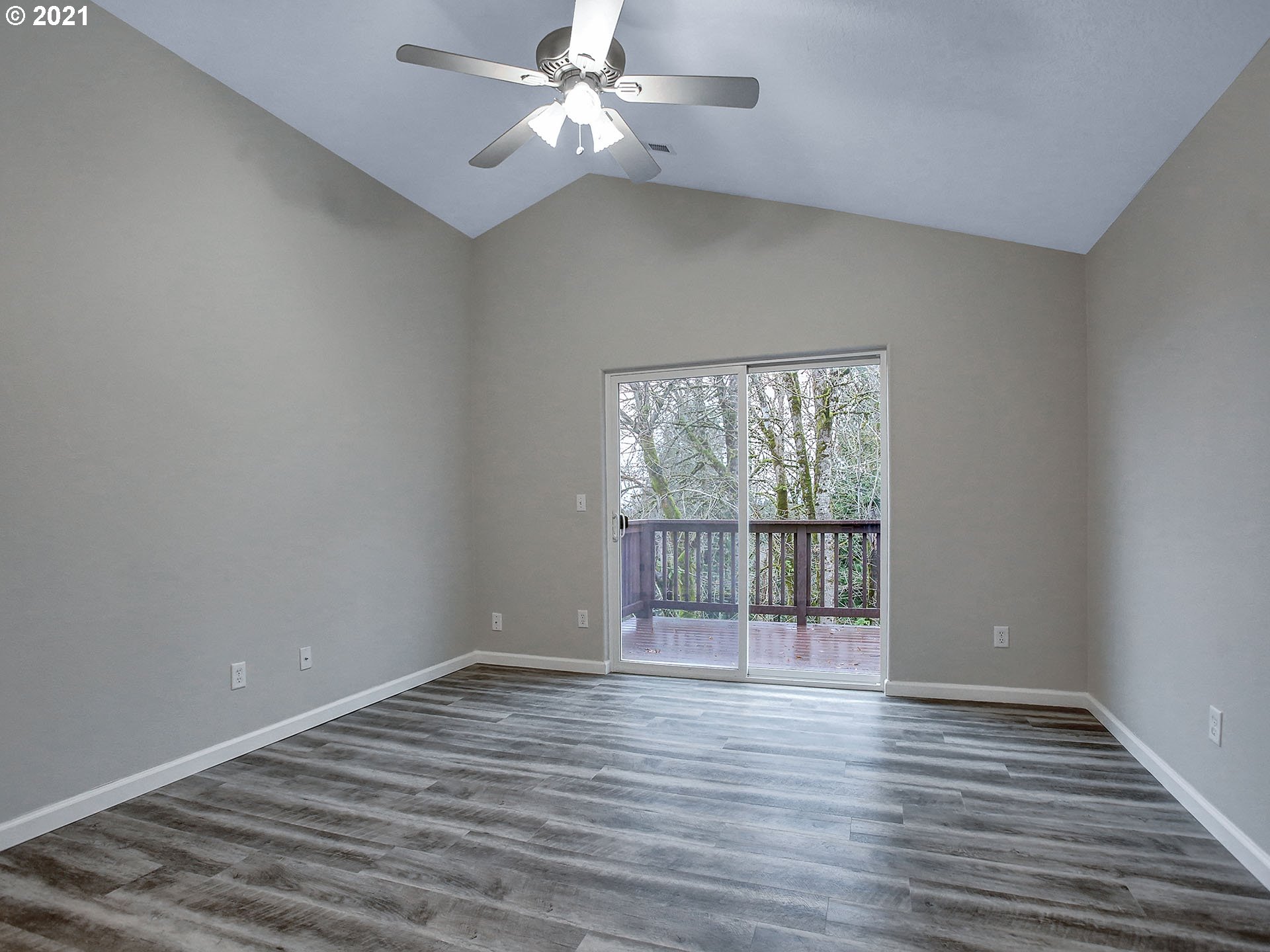 37703 Rachael Drive Sandy, OR 97055 - Photo 12 of 31 Gallery Image 12