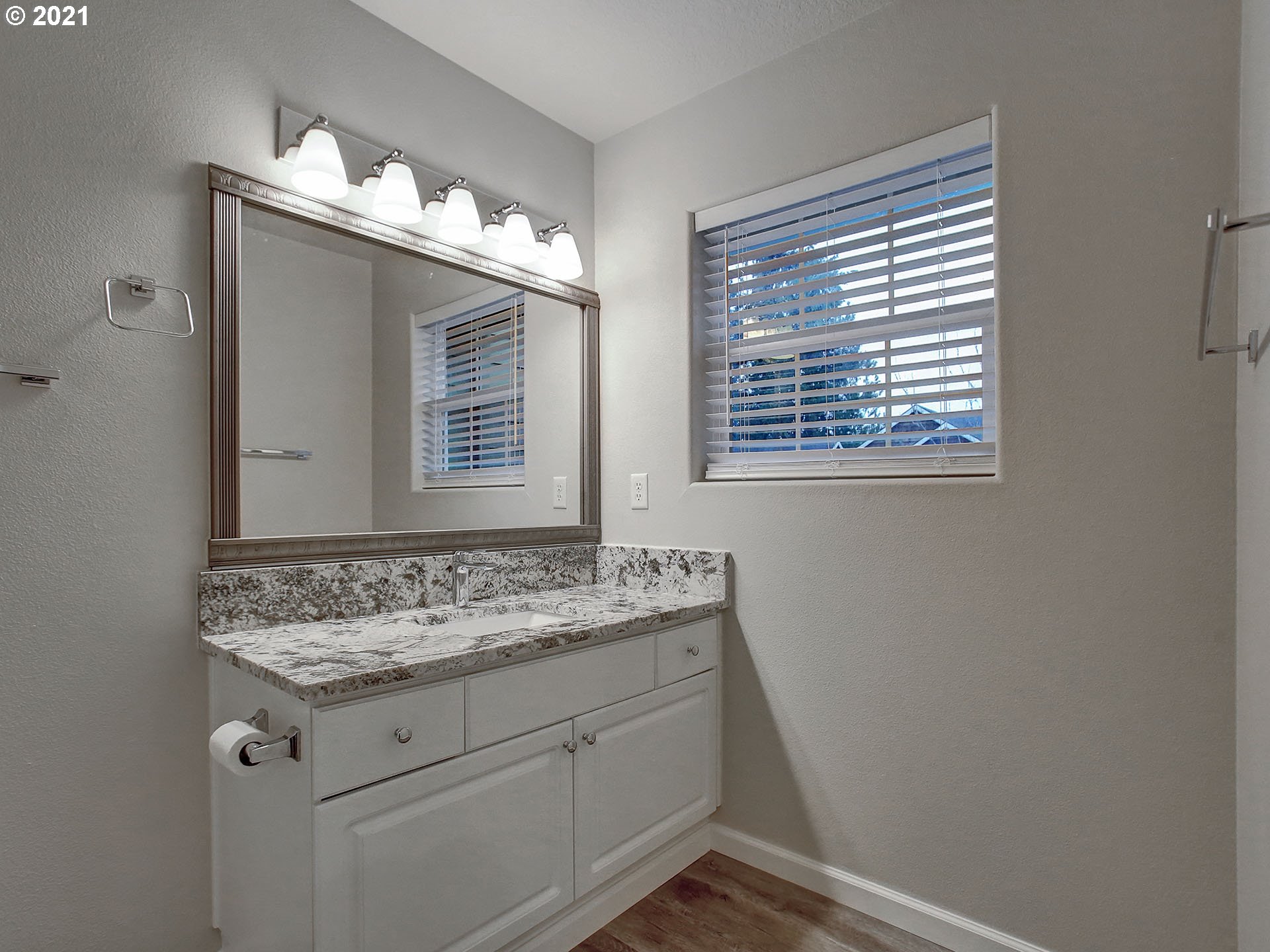 37703 Rachael Drive Sandy, OR 97055 - Photo 22 of 31 Gallery Image 22