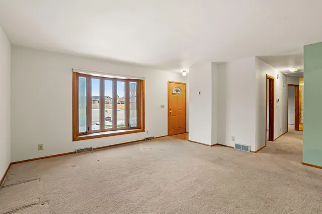 $270,000 | 6840 Carlin Court, Mount Pleasant, WI 53406