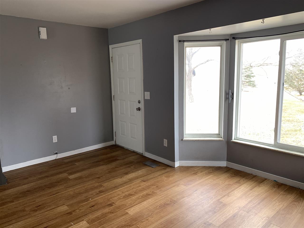 11166 Morrish Road Montrose, MI 48457 - Photo 7 of 15 50035520-6.JPG
