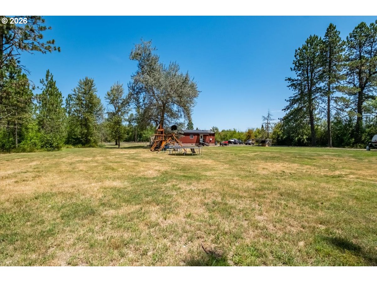 29727 Santiam Terrace Road Lebanon, OR 97355 - Photo 29 of 35